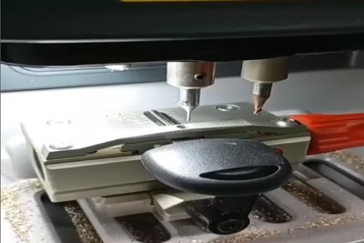 Corte de llaves con máquina robot en Lomas de Zamora